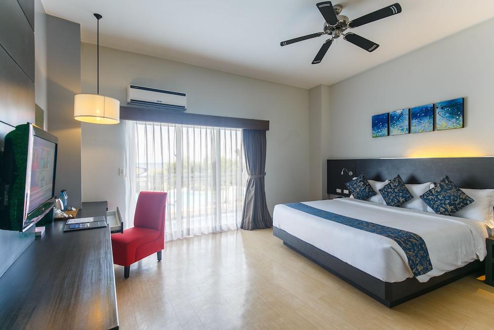 Solea Seaview Resort Lapu-Lapu City Exterior foto